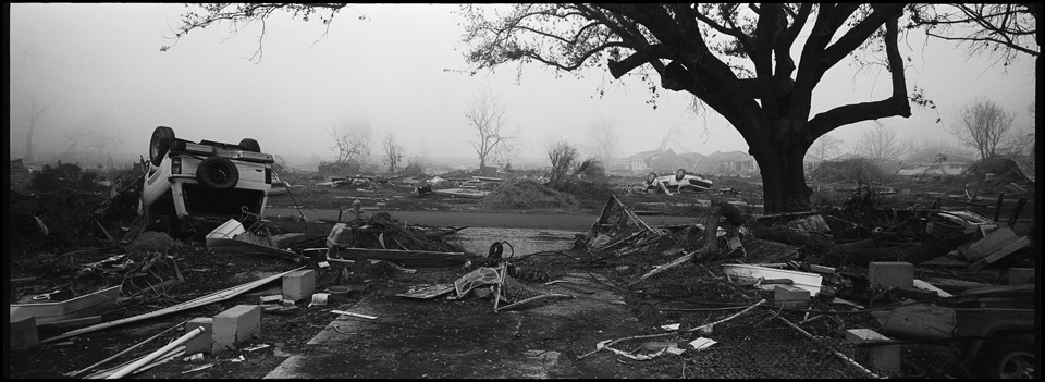 19 Heartbreaking Photos of Hurricane Katrina’s Aftermath – Mother Jones