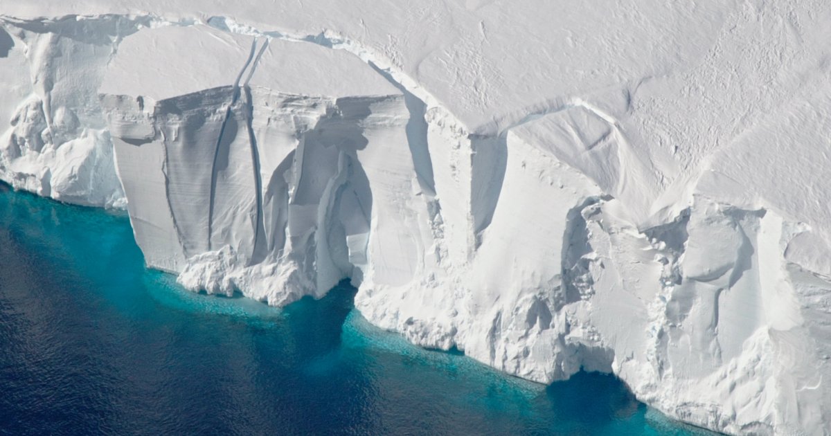 The 'Doomsday Glacier' is rapidly melting. Scientists now have evidence for  when it started and why
