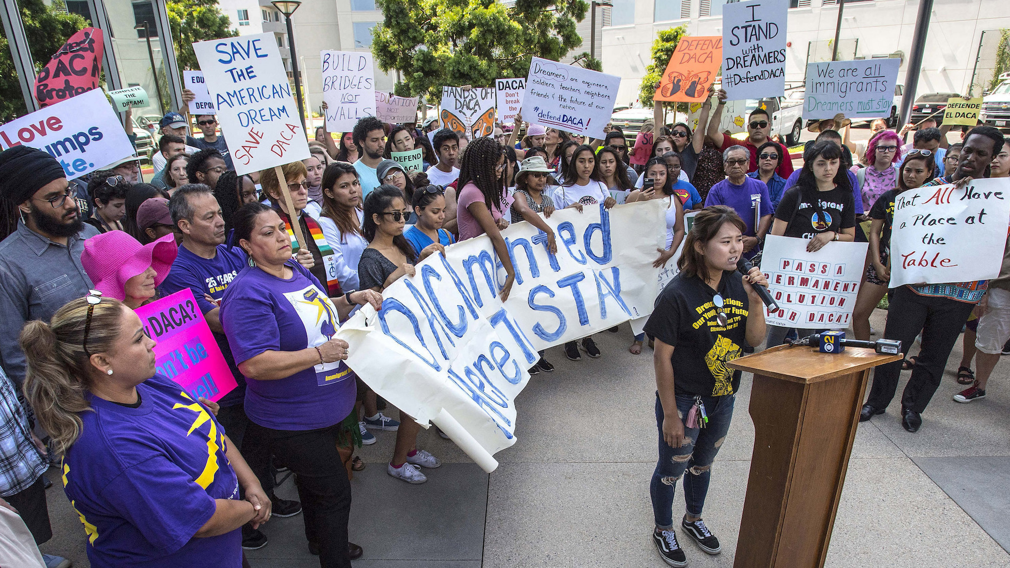 Colleges Scramble To Help Undocumented Students As Hopes For A DACA ...