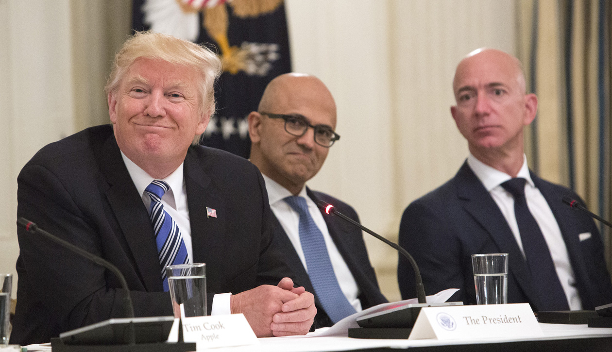 Trump Vs. Amazon In Exactly 100 Words – Mother Jones