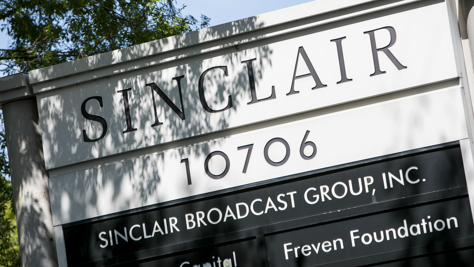 FCC Throws a Legal Wrench in Sinclair Merger – Mother Jones