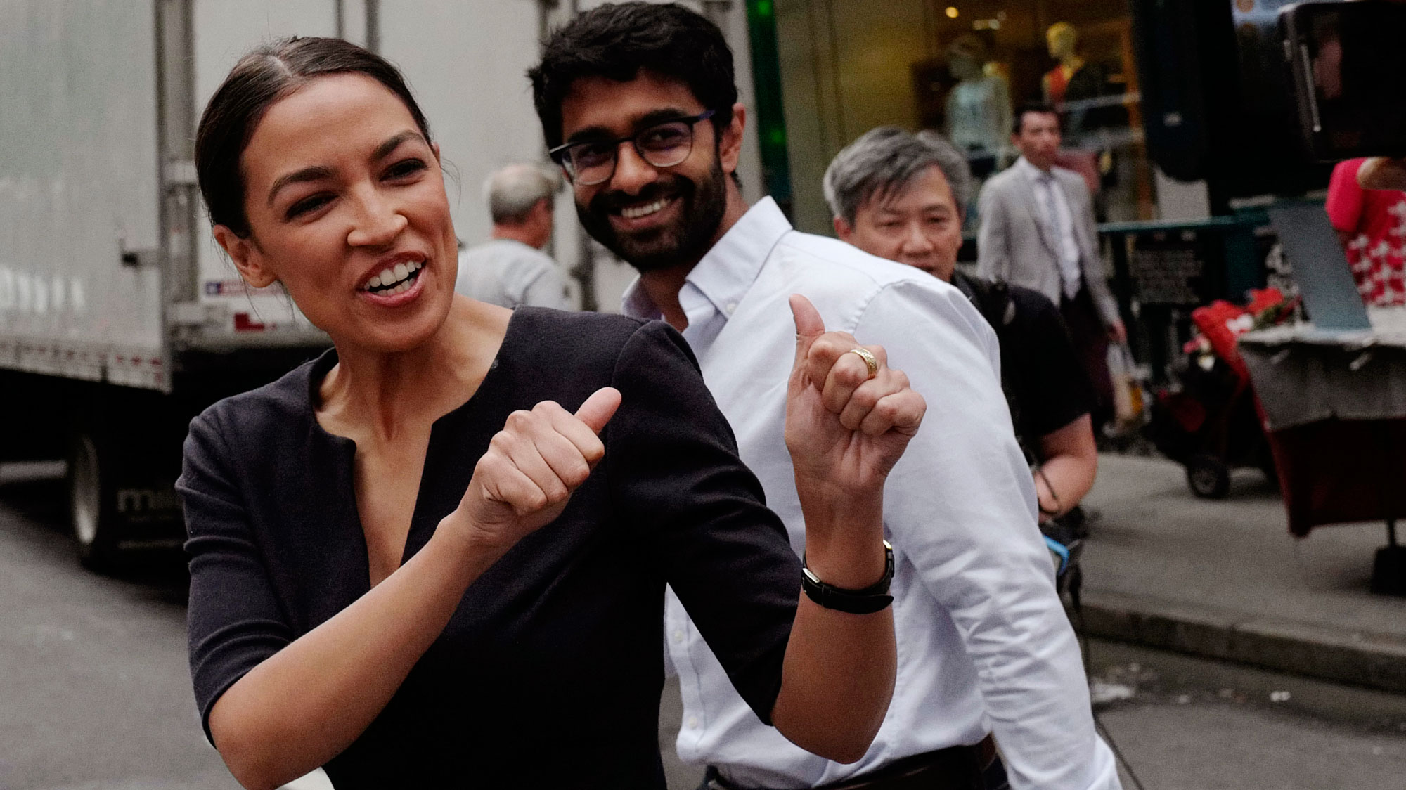 ocasio cortez gofundme