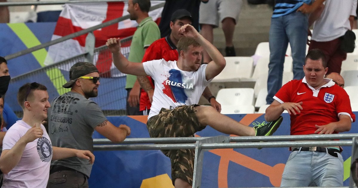 Hundreds of banned Russian football hooligans cleared to attend World Cup  2018 fixtures after being barred for attacking other fans