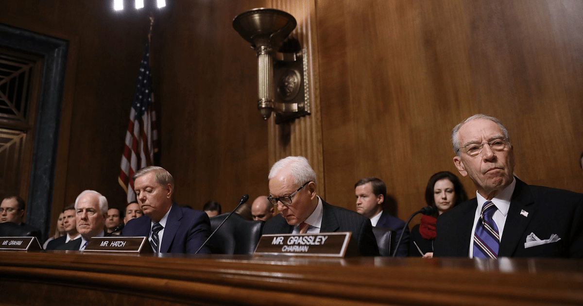 Senate Judiciary Committee Votes to Move Brett Kavanaugh Nomination ...