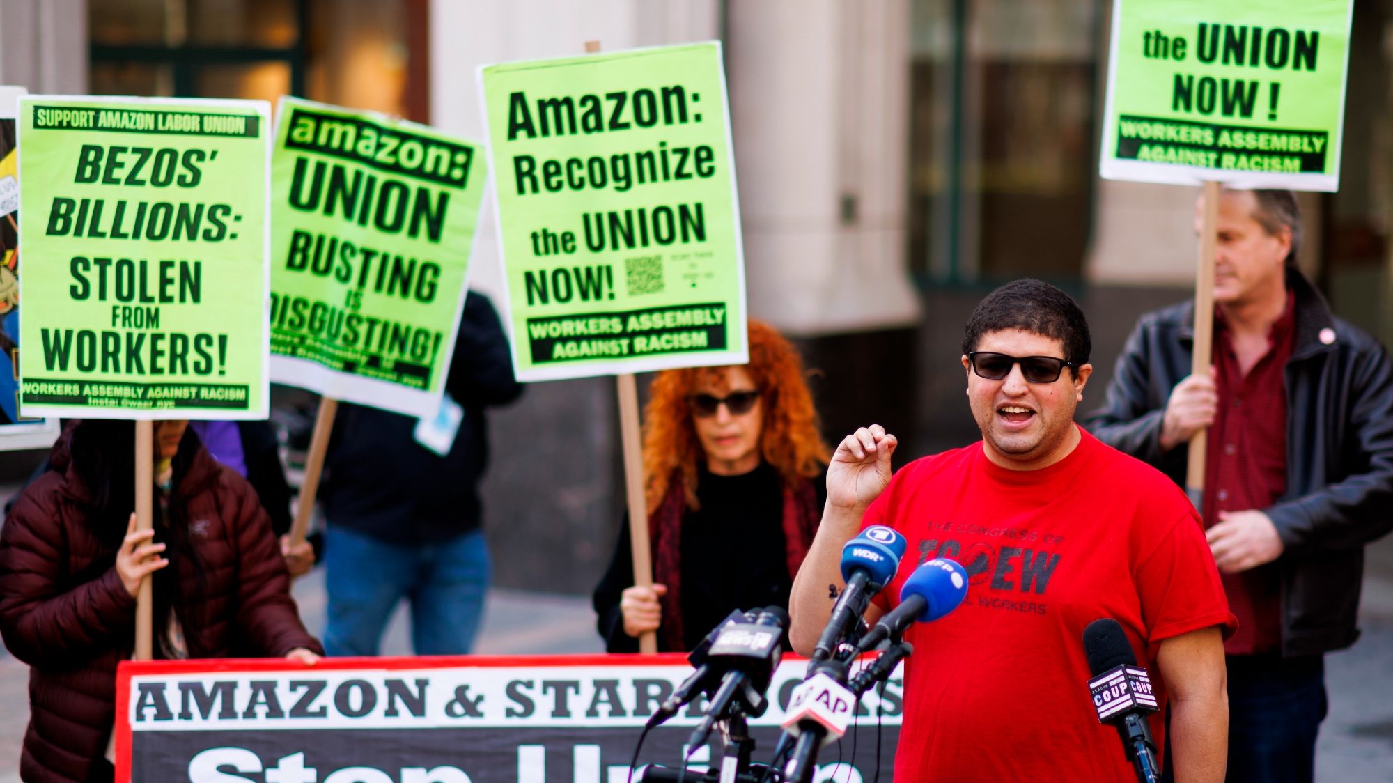 Labor Board Finds Merit In Union-Busting Allegations Against Amazon And ...