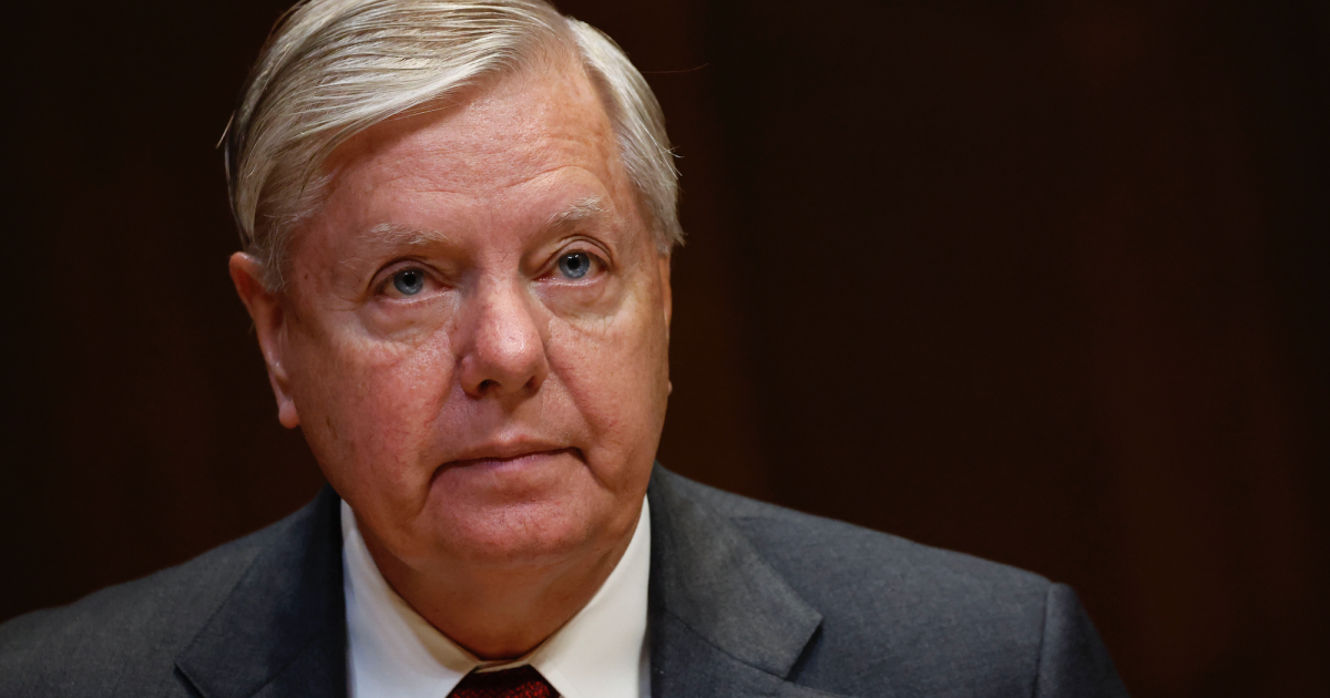 Lindsey Graham Thinks National Abortion Restrictions Will Make the GOP Look More Moderate