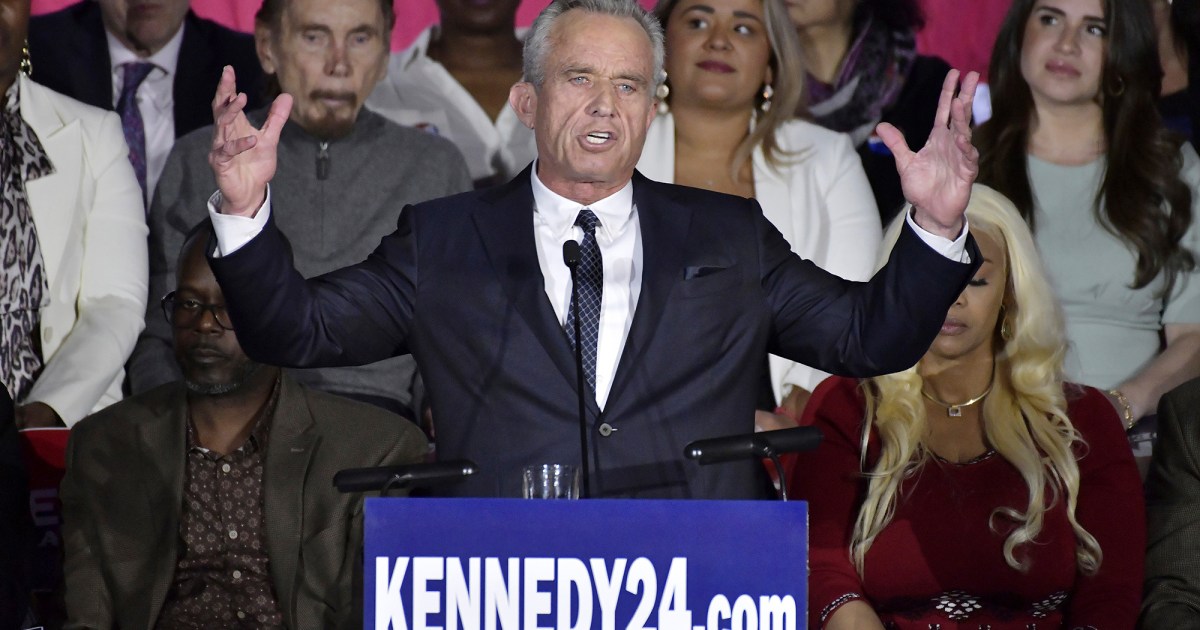 RFK Jr. Airs Antisemitic COVID Conspiracies at Flatulent Fundraiser