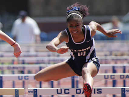 Eight former UA athletes detail 'rotten culture' in track and field program