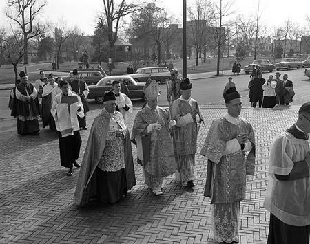 The Bishops’ War on Women, Nuns, and…Paul Ryan? – Mother Jones