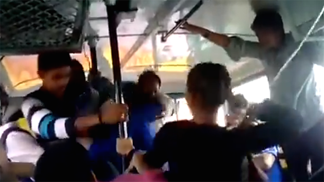 Video Two Sisters Fight Off Attackers On A Public Bus In India