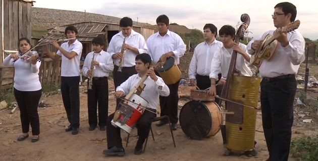 Recycled orchestra shop of cateura